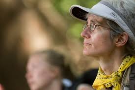 UCLA anthropologist knows her capuchin monkeys