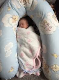 Schlafendes baby madchen babybett ruhiger babyschlaf. Baby Ablegen Wie Geht Das Be Better You