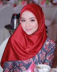 Penjelasan nurul ain nordin mengenai gambar seksinya. 27 Artis Melayu Ideas Beautiful Hijab Beutiful Girls Girl Hijab