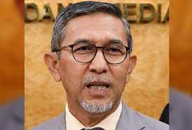 Kerajaan malaysia harus dipilih oleh rakyat dalam pilihan raya umum. Sidang Dewan Rakyat Patuh Sop Namun Dengan Sedikit Kelonggaran Parliamentnews