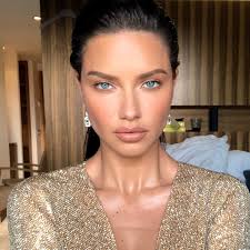 Bradley cooper was spotted hitting the gym in nyc on monday working. Adriana Lima And Irina Shayk Are Twins Lipstick Alley