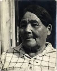 Mackosiâ•Žkweâ•Žs Baskets: Marking Relationships