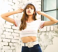 Cari harga dan promo terbaik untuk baju blackpink lisa diantara 796 produk. 8 Ootd Ala Lisa Blackpink Contek Yuk Urbanasia Com