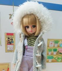 寒いからフードかぶっちゃうよ 少し前にフェルトじゃないダッフル作りました リカちゃん licca ハンドメイド handmade ファッション fashion doll ドール ダッフルコート 女の子の人形 ドール 人形