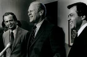 Grand traverse bay and clinch you will have access to the unit from 2 staircases or the elevator. William Milliken Michigan S Longest Serving Governor Dies At 97