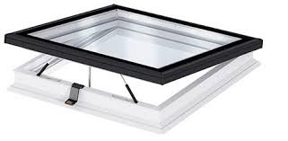 Avec Une Fenetre Pour Toit Plat Velux Vous Pouvez Transformer N Importe Quel Espace En Piece Agreable Et Lumineuse Comme Une Cuisine Une P Dakraam Dak Glas