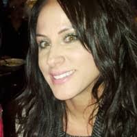 Michelle Spade's Instagram, Twitter & Facebook