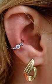 Tenemos tienda online para todos y física en barcelona. Pin By Alex On Ear Piercings Earings Piercings Piercings Cuff Earrings