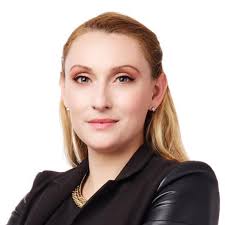 Katherine Grill's Instagram, Twitter & Facebook