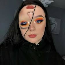 This makeup design has white rose decals and pearls, the rest is painted with white and gold. 60 Halloween Makeup Looks That Will Inspire You Kaynuli
