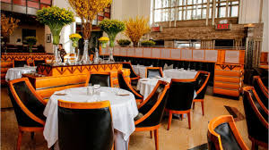 In nederland is puy du fou nog vrijwel onbekend, maar het is een prachtig themapark met fantastische voorstellingen over het ridder tijdperk. L Un Des Meilleurs Restaurants Du Monde Pourrait Ne Pas Rouvrir Ses Portes Capital Videos