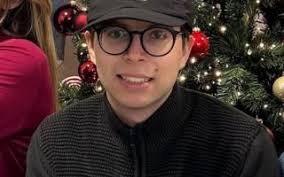 Tutte le notizie aggiornate su Adriano-Valente