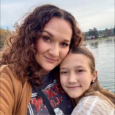 Fun day with the lovely Chloe, we tried multiple looks