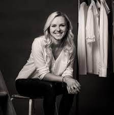 Hölzl's debut in the fis ski jumping world cup took place in 2012 in lillehammer. Chiara Holzl Startseite Facebook