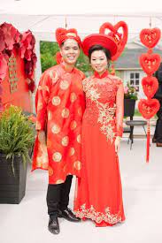 Traditional Vietnamese Tea Ceremony Attire Vietnamese Wedding Tea Ceremony Wedding Ceremony Dresses