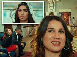 „dragoste și ură, o poveste de dragoste plină de neprevăzut ce îi are în rolurile principale pe emrah erdogan și burcu kıratlı. Admin Seriale Turcesti