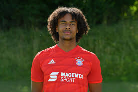 Join the discussion or compare with others! Marko On Twitter The Resemblance Is Uncanny Joshua Zirkzee Remember The Name