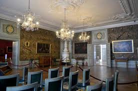 See more of brukenthal national museum / muzeul național brukenthal on facebook. Foto Muzeul Brukenthal 200 De Ani De ExistenÅ£Äƒ Si Picturi De Zeci De Milioane De Euro