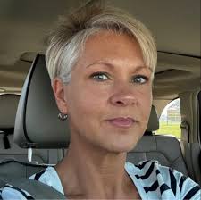 Is there any place in the metro area that teaches line dancing?