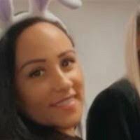 Melanie Croft's Instagram, Twitter & Facebook