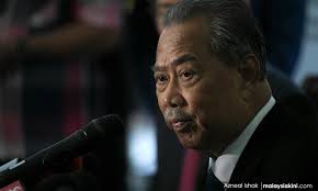 Asıl adı muhyiddin mehmed, babasının adı hatibzâde tâceddin i̇brâhim'dir. Malaysiakini Why Not Muhyiddin As Pm