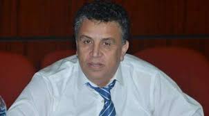 PAM: Le rapport sur le nouveau modèle de développement comme livre de  chevet