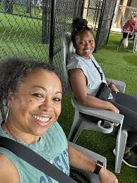 Glenda Dotson's Instagram, Twitter & Facebook