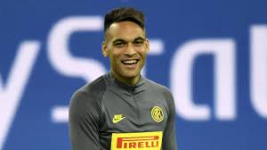 Lautaro javier martínez (spanish pronunciation: Inter Star Lautaro Martinez Reagiert Mit Augenzwinkern Auf Contes Sex Tipps Genau Wie Er Sagt Goal Com