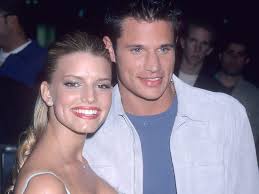 Feel free to contribute your own pictures. Jessica Simpson And Nick Lachey Relationship History Drama