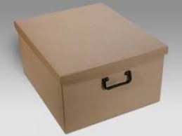 Trova una vasta selezione di scatole armadio a prezzi vantaggiosi su ebay. Scatola Cartone Bauletto Avana Con Manici Plast Mm 400x460x230 Scatole Bauletto Per Armadio 48