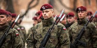 Без фернандеса, но с головиным и миранчуком. Is Poland Right To Be Paranoid About A Threat From Russia Debating Europe