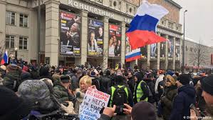 Zehntausende demonstrieren in moskau erneut für freie und gerechte wahlen. Nawalny Proteste Russland Ohne Putin Europa Dw 28 01 2018