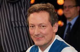 Aus dem programm glücksbringer mediathek zdftheaterkanal: Eckart Von Hirschhausen Das Geheimnis Strahlender Haut Viply