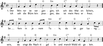 Alle kinder stehen in einem kreis. Der Winter Ist Vergangen