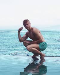 ArchiveDongs 2019 - No.78448 - Anybody got nudes from Hendrik Giesler? -  male general