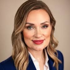 Sasha Avery's Instagram, Twitter & Facebook