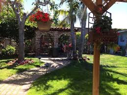 Berni albeno martinez landscaping in newark, nj, serves all surrounding areas with comprehensive greenery services. Jose Martinez Garden Service Home Facebook