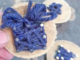 Etsy seller witheyesunlocked offers some great rustic string art of your favorite states. Diy Rustic String Art Ornaments Happily Ever After Etc