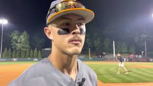 No. 18 Tennessee baseball beats down Georgia in game one