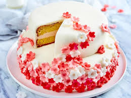 Fondant Torten Traumhafte Rezepte In Susser Hulle Lecker