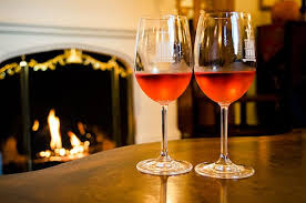 Housekeeping is offered daily and hair dryers can be requested. Candlelight Inn A Napa Valley Wine Bed And Breakfast