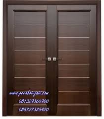 Jika saat ini anda sedang ingin membangun rumah, merenovasi rumah ataupun hanya membutuhkan desain rumah dan memerlukan inspirasi dari desain rumah minimalis. 4 Model Pintu Kupu Tarung Aluminium Minimalis Rumahminimalispro Com