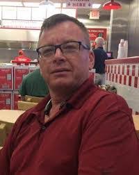 Jeffery Fowler's Instagram, Twitter & Facebook