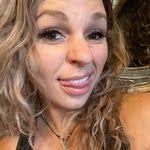 Rachel Orvis's Instagram, Twitter & Facebook