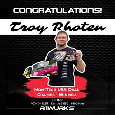 Great weekend for R1 Wurks driver Marc Livermore with a TQ and win in 21.5  TC at the Ohio Winter Shootout presented by Austintown Hobby. 🏆 The event  brought some of the