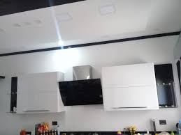 مطبخ هاي غلوس فخم جدا اسود وابيض مع نظام مطابخ و المنيوم جورج سعادة و زاكي الخوري Facebook