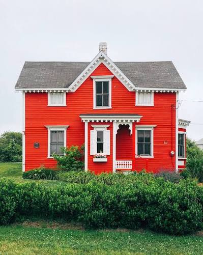 The Red House — Howie Guja Photography