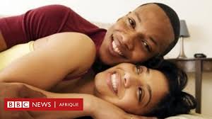 Deux copines de 20 ans en 2005. Premier Rapport Sexuel Quel Est L Age Ideal Pour Commencer Bbc News Afrique