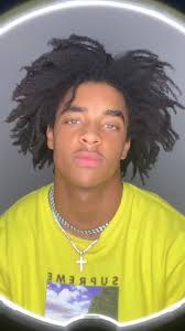 Jean Victor Pronouncing His Name