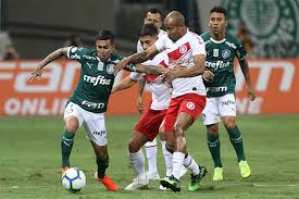 He signed despite negotiating with são paulo and corinthians, the two biggest rivals of palmeiras. Dudu E Emprestado Pelo Palmeiras Apos Polemica De Agressao A Ex Esposa